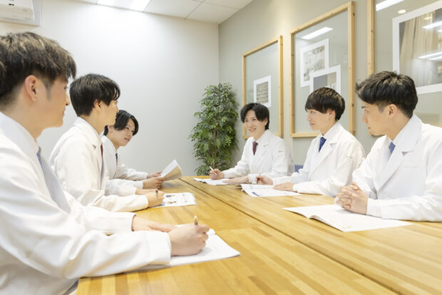 ⼈財マネジメント部